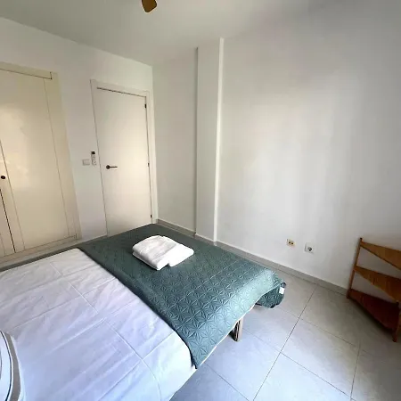 아파트 Inmobiliaria Leo Apto Hoyo 18 1 알리칸테